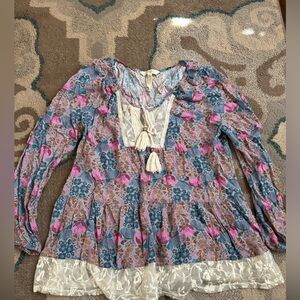 Women’s Matilda Jane long sleeve shirt size small